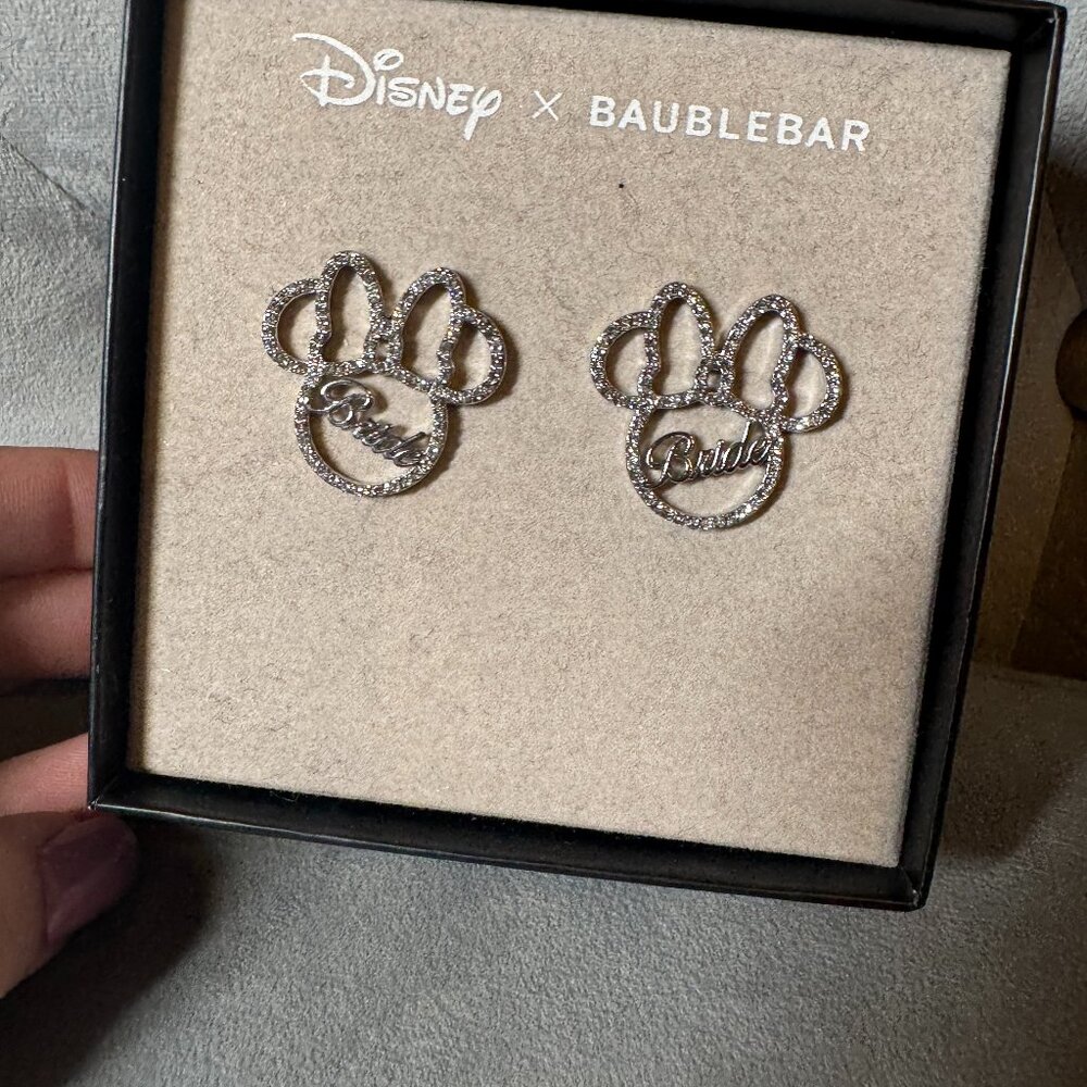 Disney X Baublebar Minnie Mouse Bride‎ Earrings